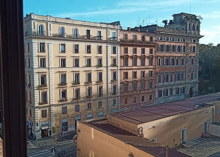 Appartamento Principe House, Rome, 3 Bedroom 2 Bath, Elegant Full Of Light *